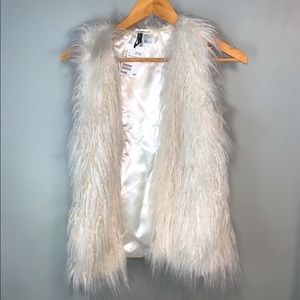 Fluffy vest